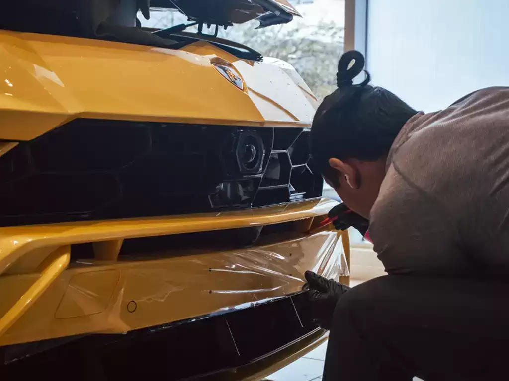 Paint Protection Film instalado en Lamborghini amarillo